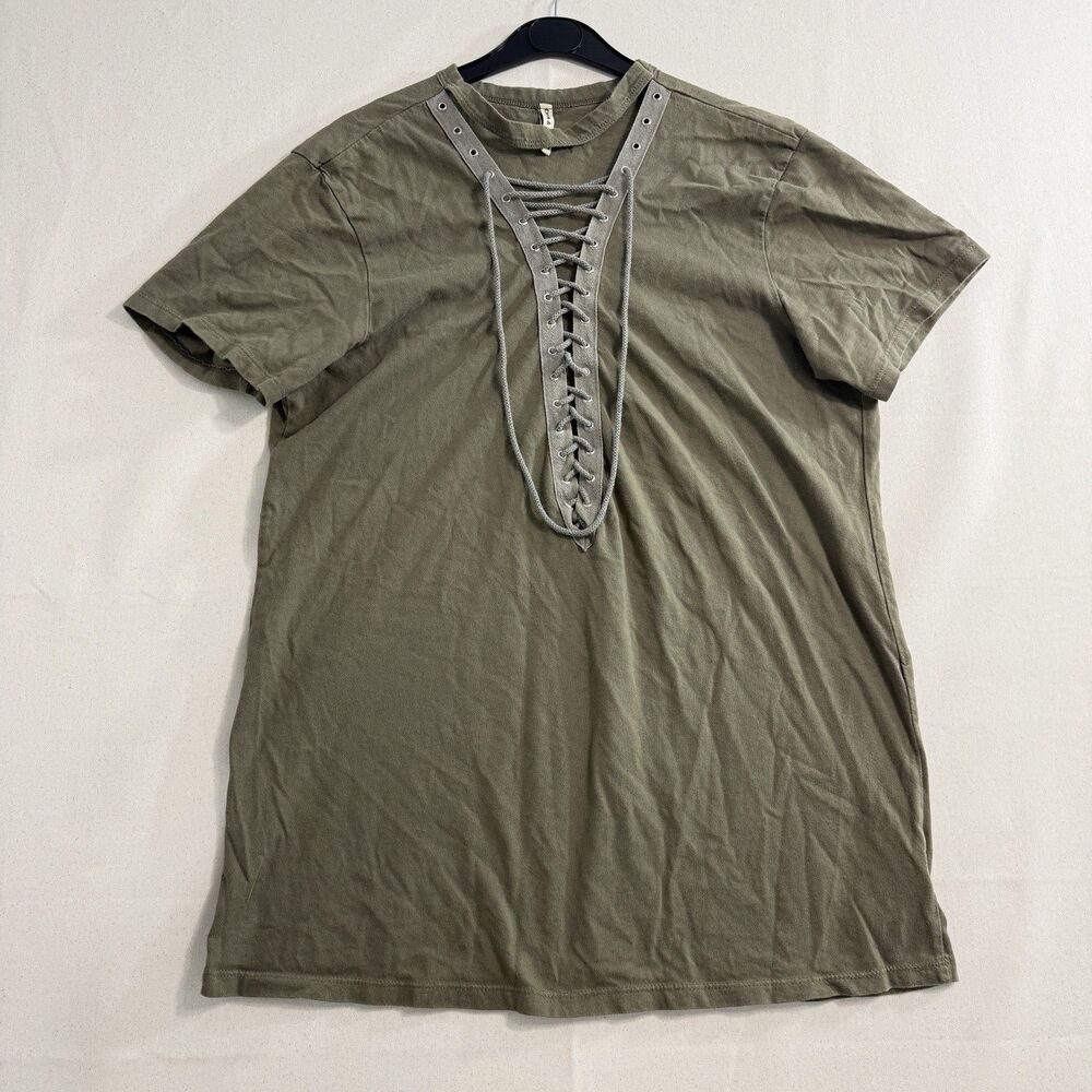 Emma & Sam Size Small T-Shirt Green Women's Short Sleeve T-Shirt